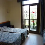 Roma Reial Hotel