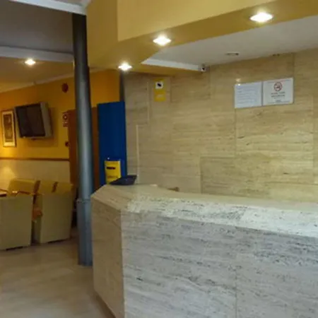 Hotel Roma Reial *
